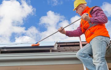 Thorpe Arnold soft wash roof cleaning